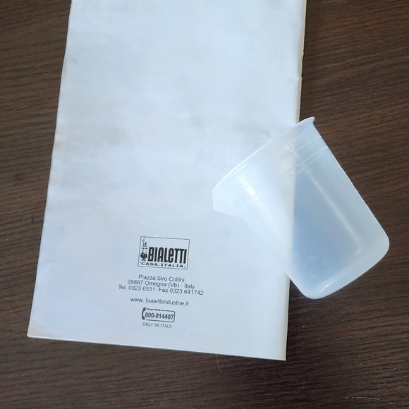 Bialetti Mukka Express Tweety Bird  Stovetop Cappuccino Maker - LE - Picture 13 of 14